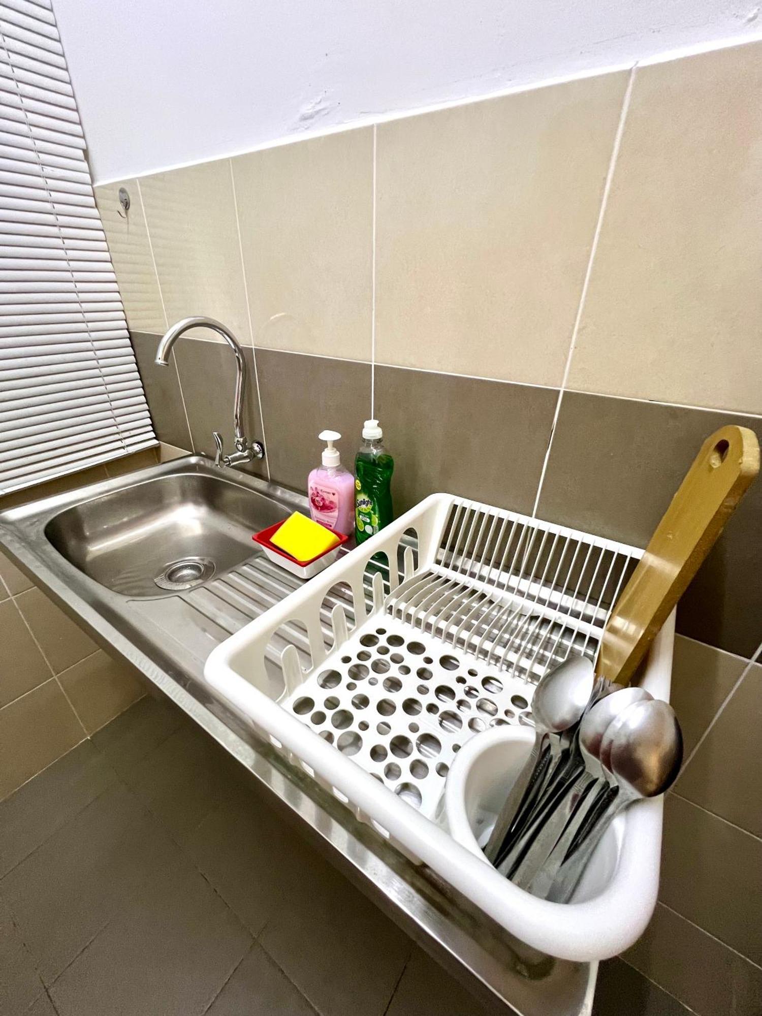 Ocean-View Studio For 2Pax -9Min To Pasarpayang-Mayangmall-Drawbridge Kuala Terengganu Exterior foto